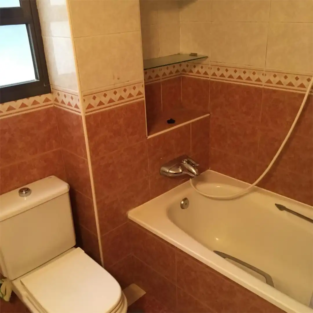 Piso en  Calle de Monóvar 1 - Foto 12