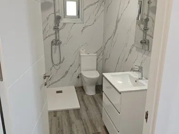 Chalet en  Avenida de Cesáreo A. Vázquez 178 - Foto 6