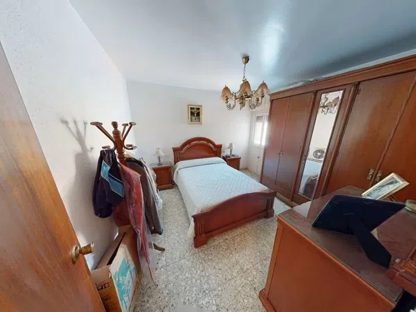 Piso en Barrio Torrefiel - Foto 11