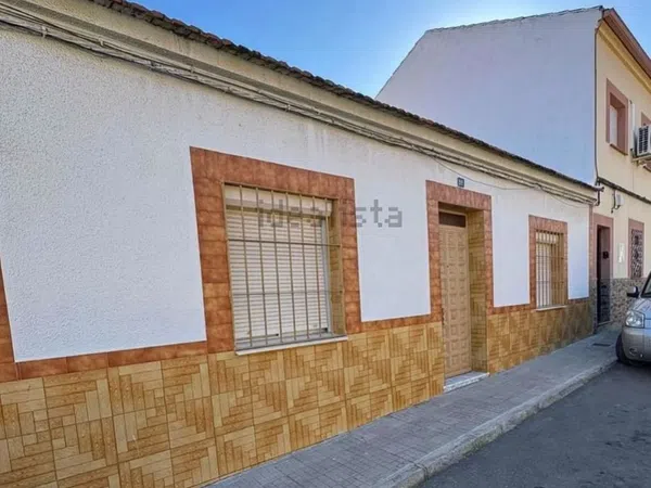 Casa o chalet independiente en Calle Pardo Bazán, 80 - Foto 1