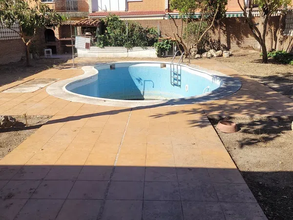 Chalet adosado en Avenida de Francisco Chico Mendes s/n, Perales del Rio, Perales del Rio - Foto 38