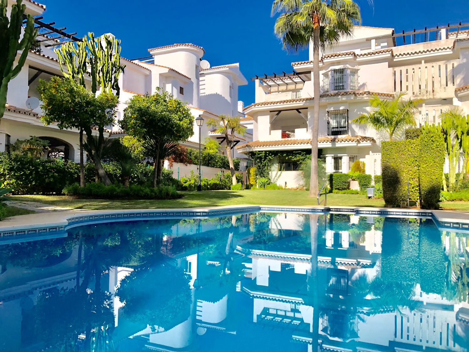 Ático en Urbanización Los Naranjos de Marbella s/n, La Dama de Noche-La Alzambra - Foto 4
