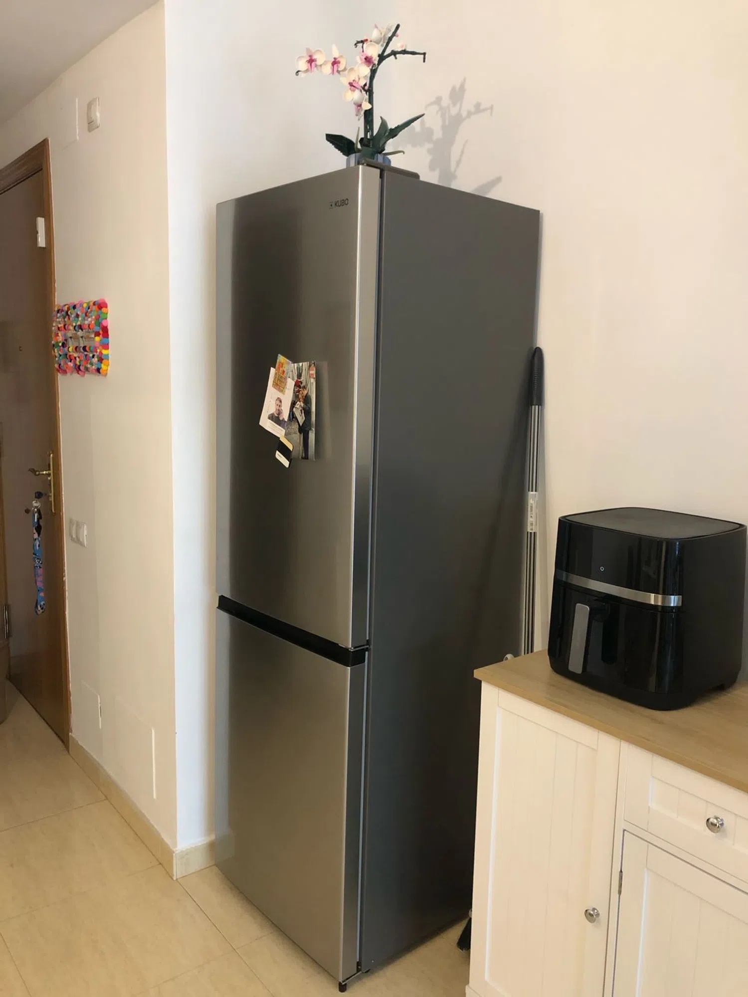 Piso en calle de Rosalia de Castro, 65 - Foto 4