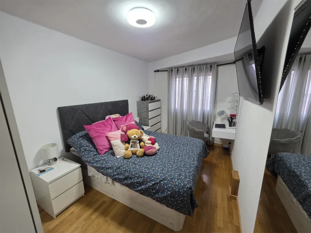 Piso en  Calle de La Coruña 60 - Foto 5