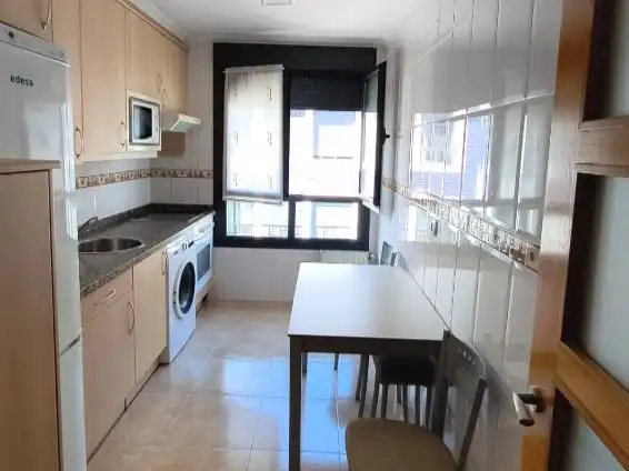 Piso en Gijón - Foto 4