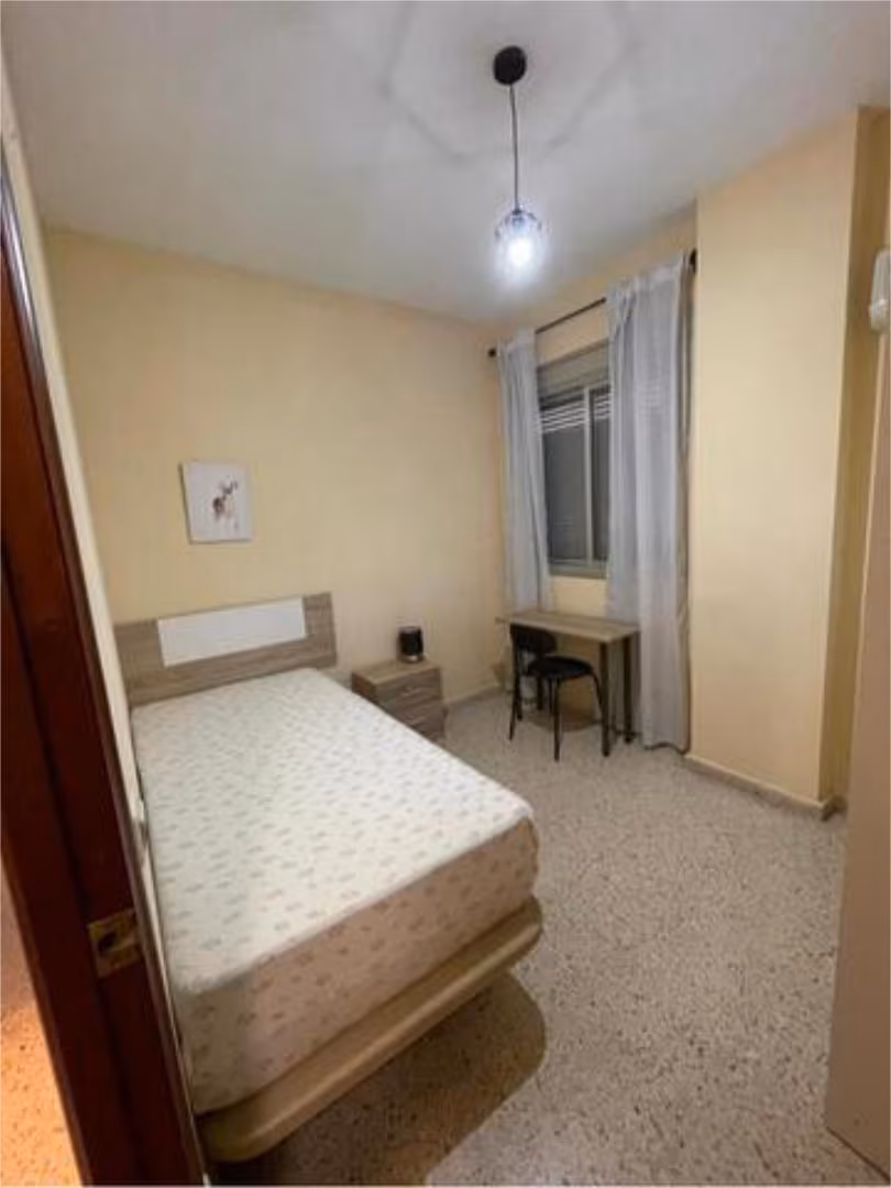 Piso en Sevilla Este - Foto 4