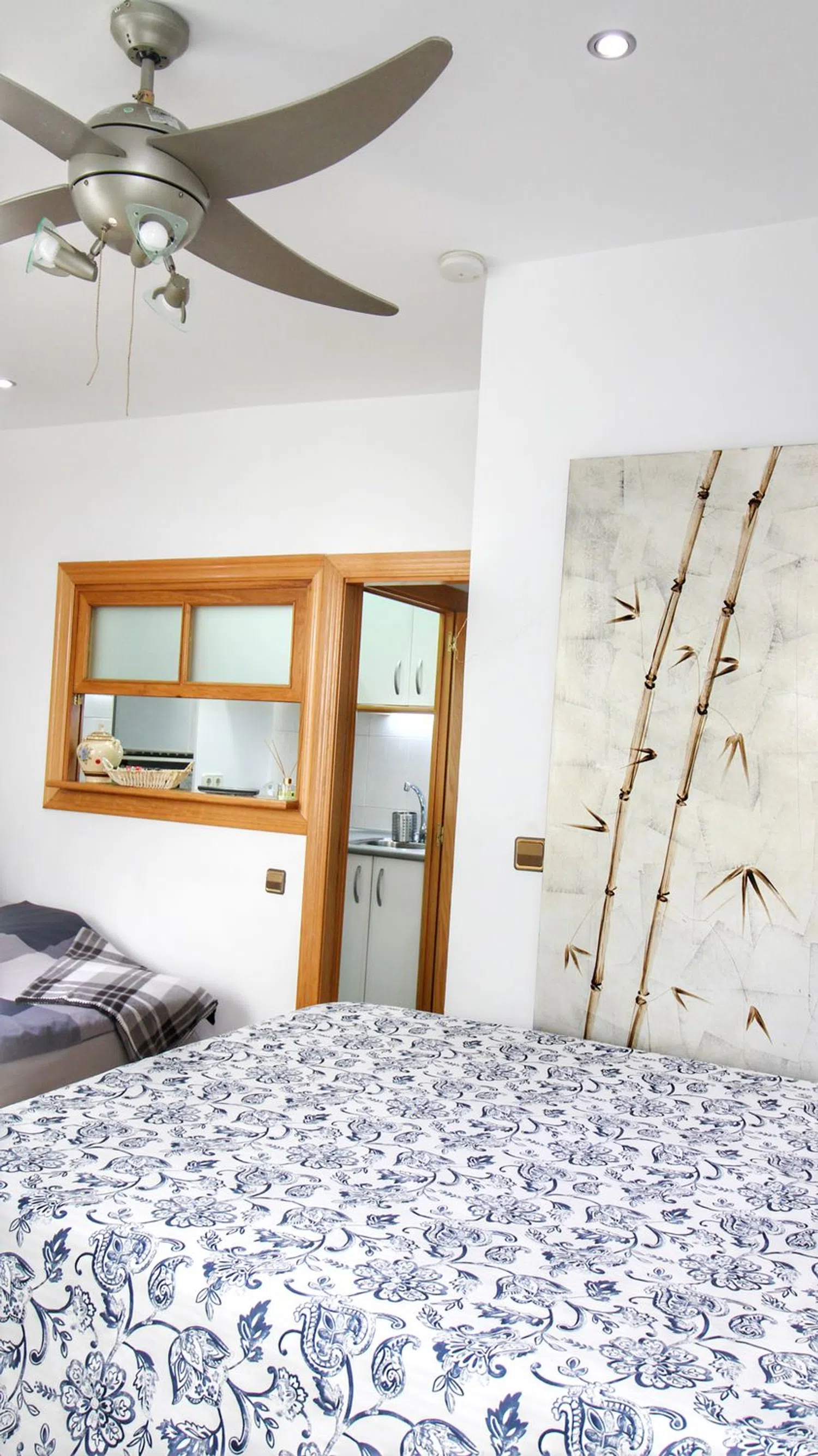 Estudio en calle de Gravina, 21 - Foto 7