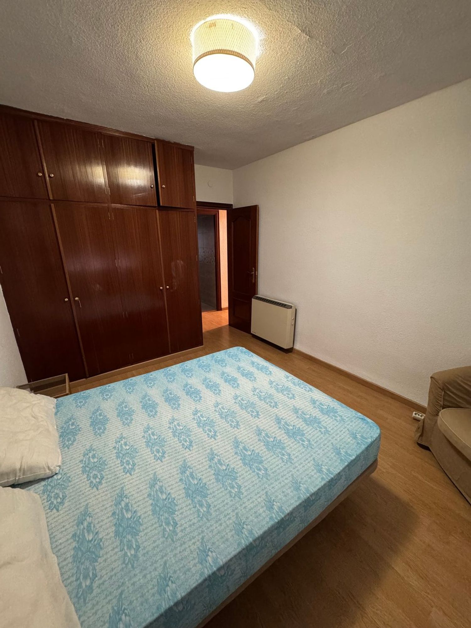 Piso en Reyes Católicos - Foto 6