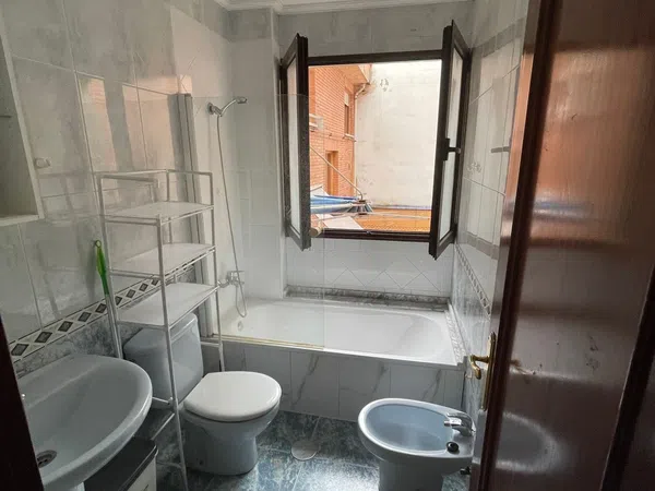 Piso en Calle Padre Suarez, 16 -14, Santo Domingo-El Campillín - Foto 10