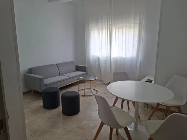 Piso en Glorieta Las Chapas, 5, Carranque - Haza Cuevas - Foto 1