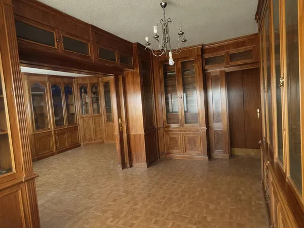 Piso en calle Santiago Rusiñol, 12