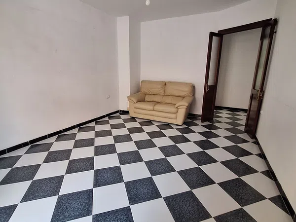 Piso en Calle San Félix de Valois, 5 - Foto 2