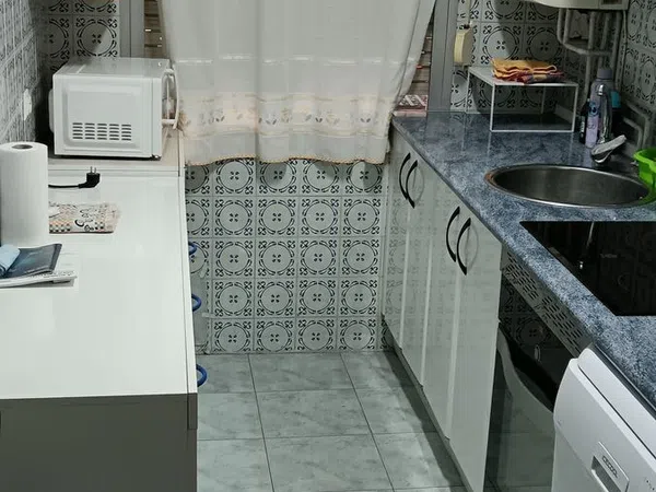 Piso en La Alhóndiga - Foto 8