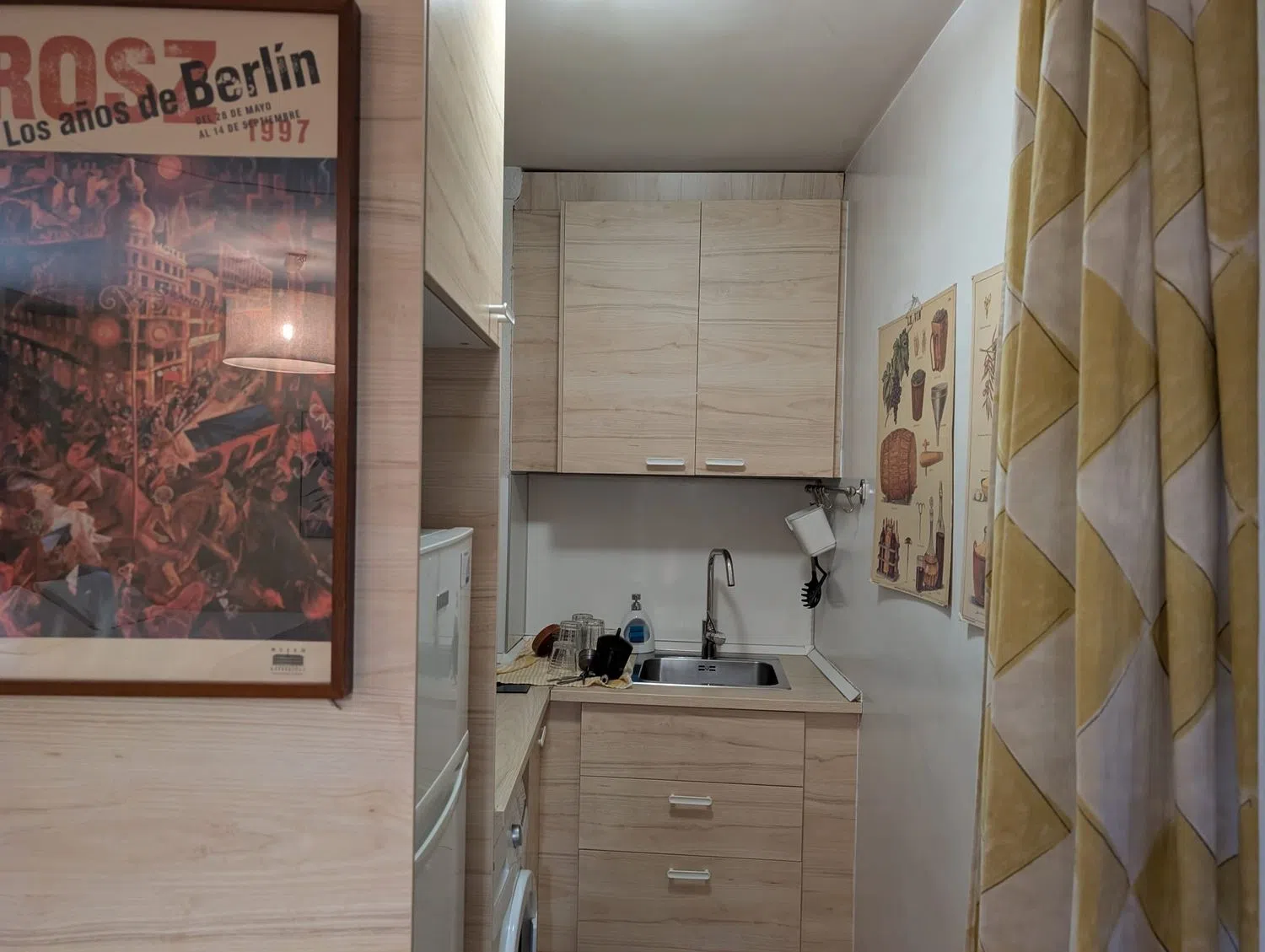 Estudio en calle de la Cava Baja, 30 - Foto 20