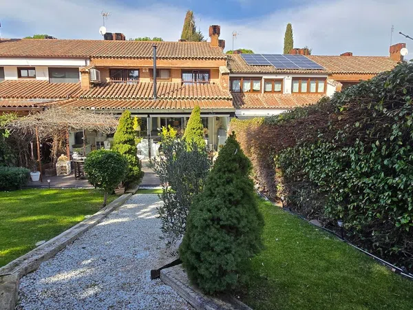 Chalet adosado en paseo de los Sauces, 8 - Foto 22