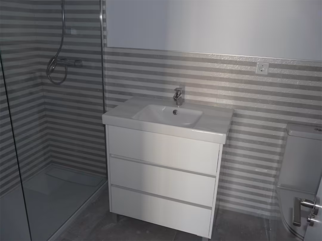 Piso en  Avenida Artista Remigio Soler López 9 - Foto 20