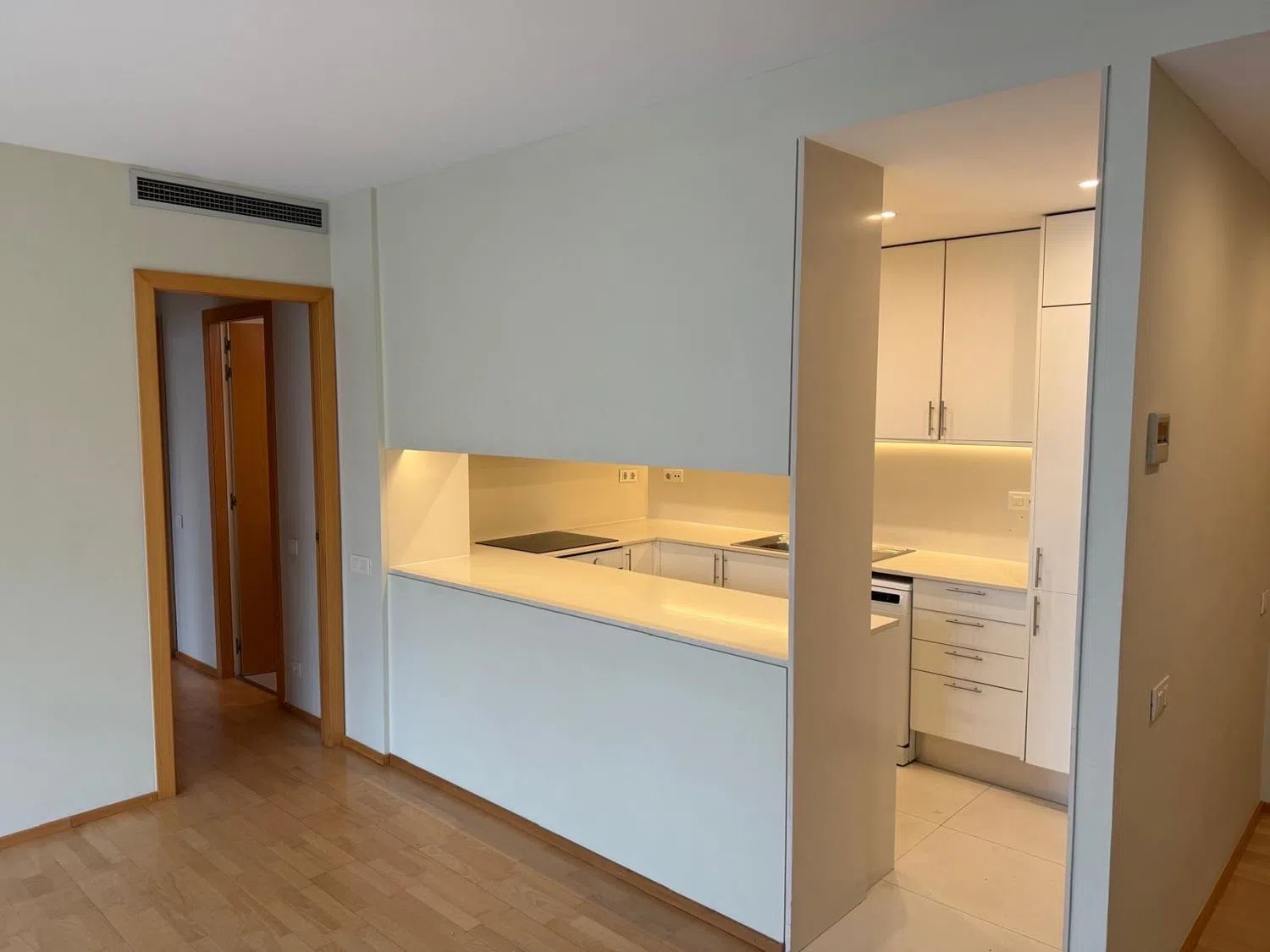 Piso en calle de Roger de Flor, 78 - Foto 2