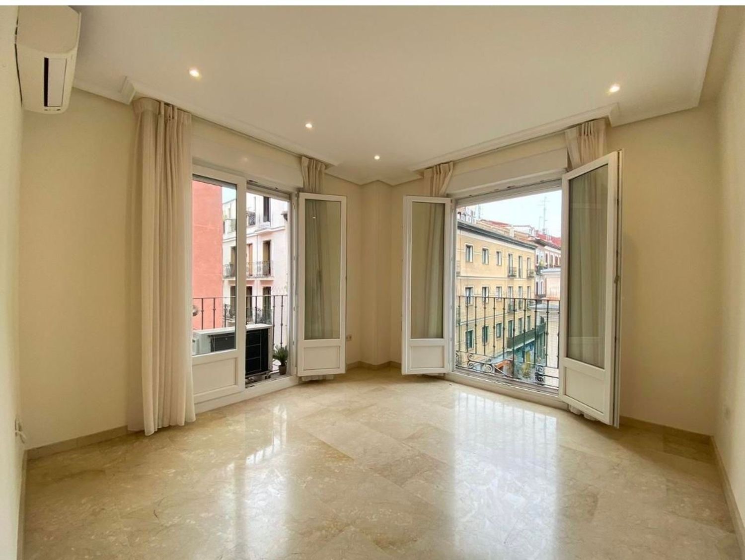 Piso en calle de San Andrés, 9