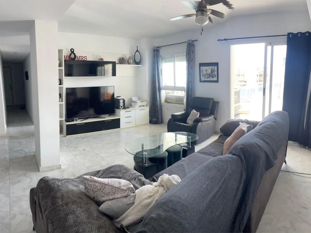 Piso en  Carrer Llevant 7 - Foto 8