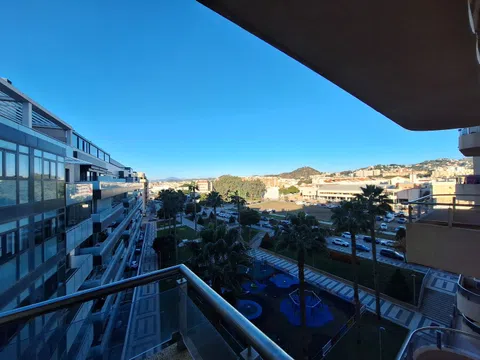 Piso en calle Juan de Robles, 61