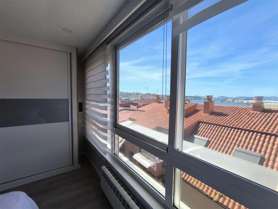 Piso en  Rúa do Conde de Torrecedeira 60 - Foto 2