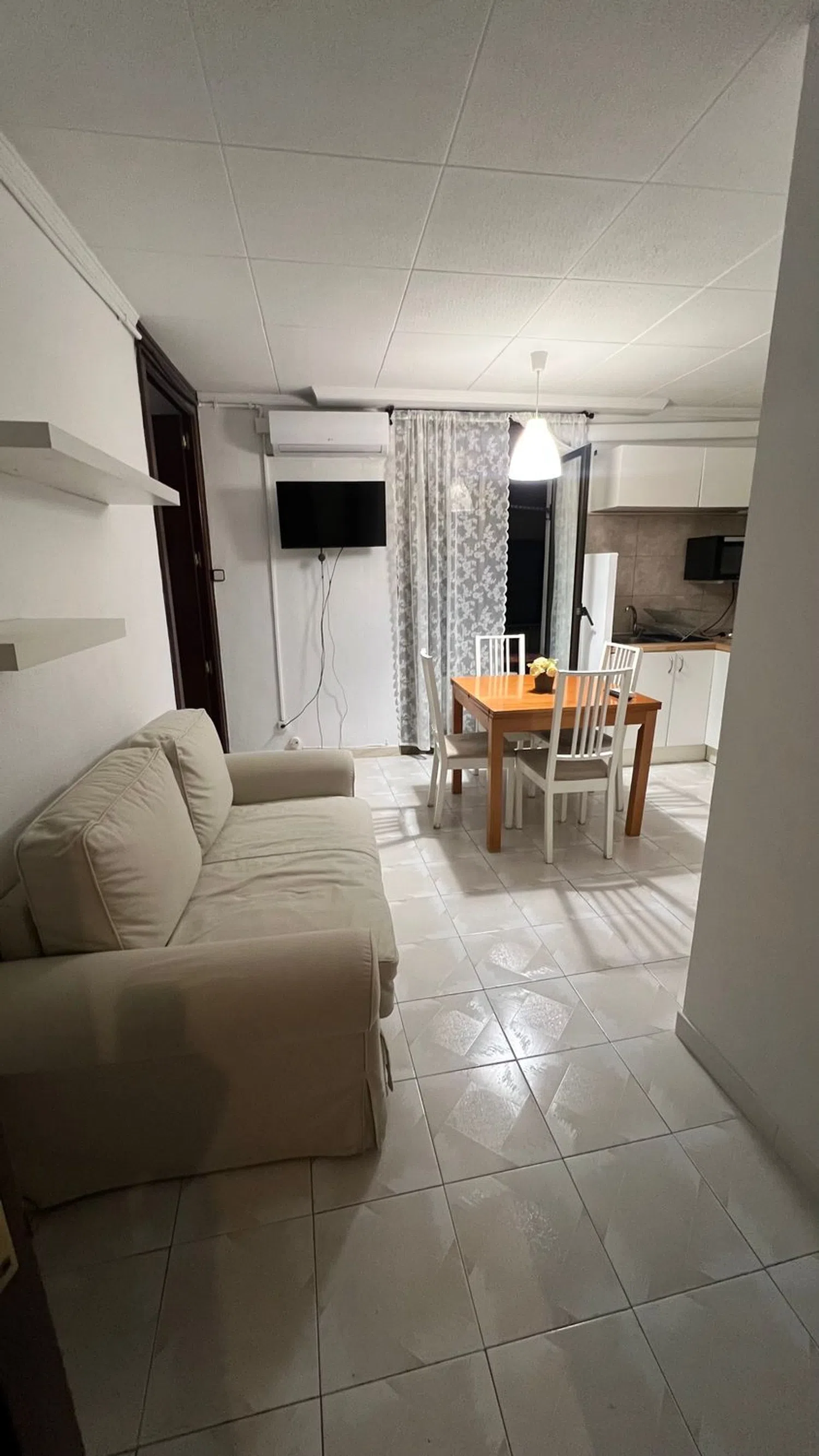 Estudio en calle de n'Amargós, 7 - Foto 4