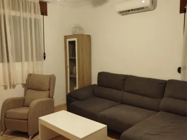 Chalet en  Avenida Rocío Durcal 9 - Foto 4