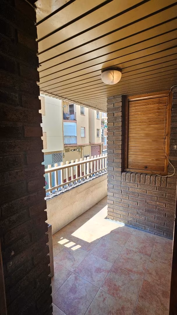 Piso en  Calle de Juan José Lorente 9 - Foto 4