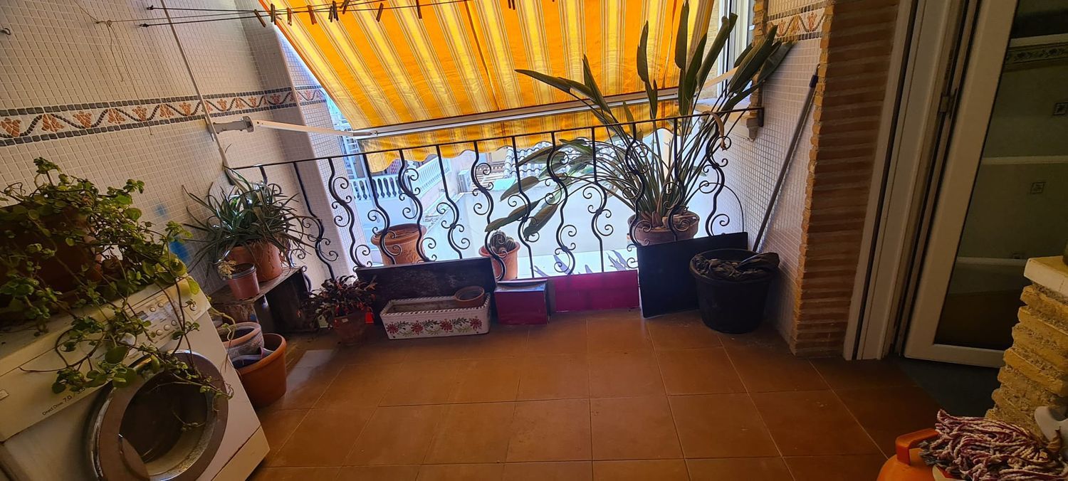 Chalet pareado en Calle Carmen Conde, 60 - Foto 4