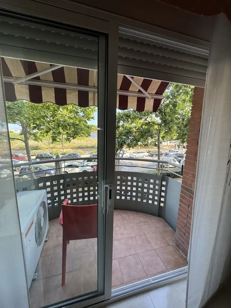 Piso en  Avinguda de Ramon d'Olzina 83 - Foto 4