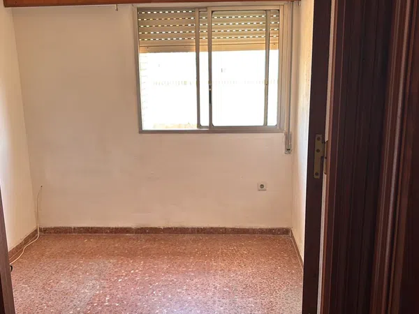 Piso en Calle Céfiro, 9, Luis Montoto - Santa Justa - Foto 2