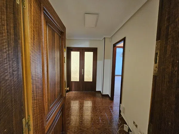 Piso en Avenida de Francia, 64 - Foto 2