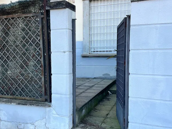 Piso en calle Londres, 36 -42 - Foto 1