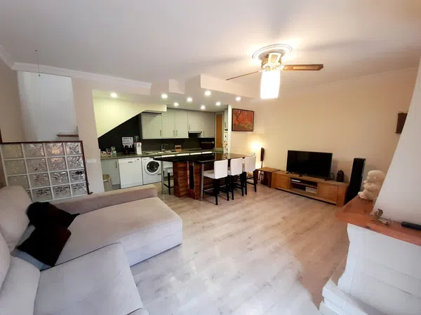 Chalet adosado en Arroyo de la Miel - Foto 9