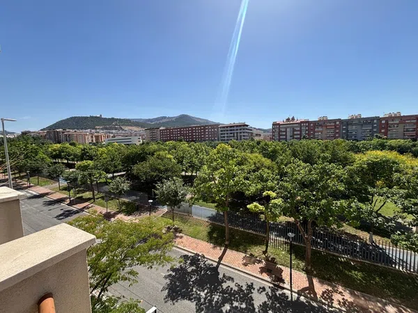 Piso en Paseo de España, 1, Renfe - Bulevar 1º y 2º Fase, Renfe - Bulevar 1º y 2º Fase - Foto 1