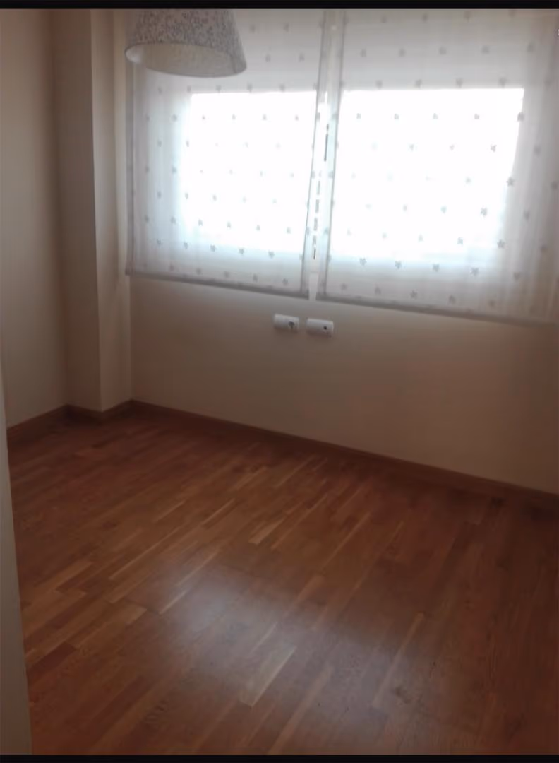 Piso en  Calle Lingüista Manuel Seco 18 - Foto 6