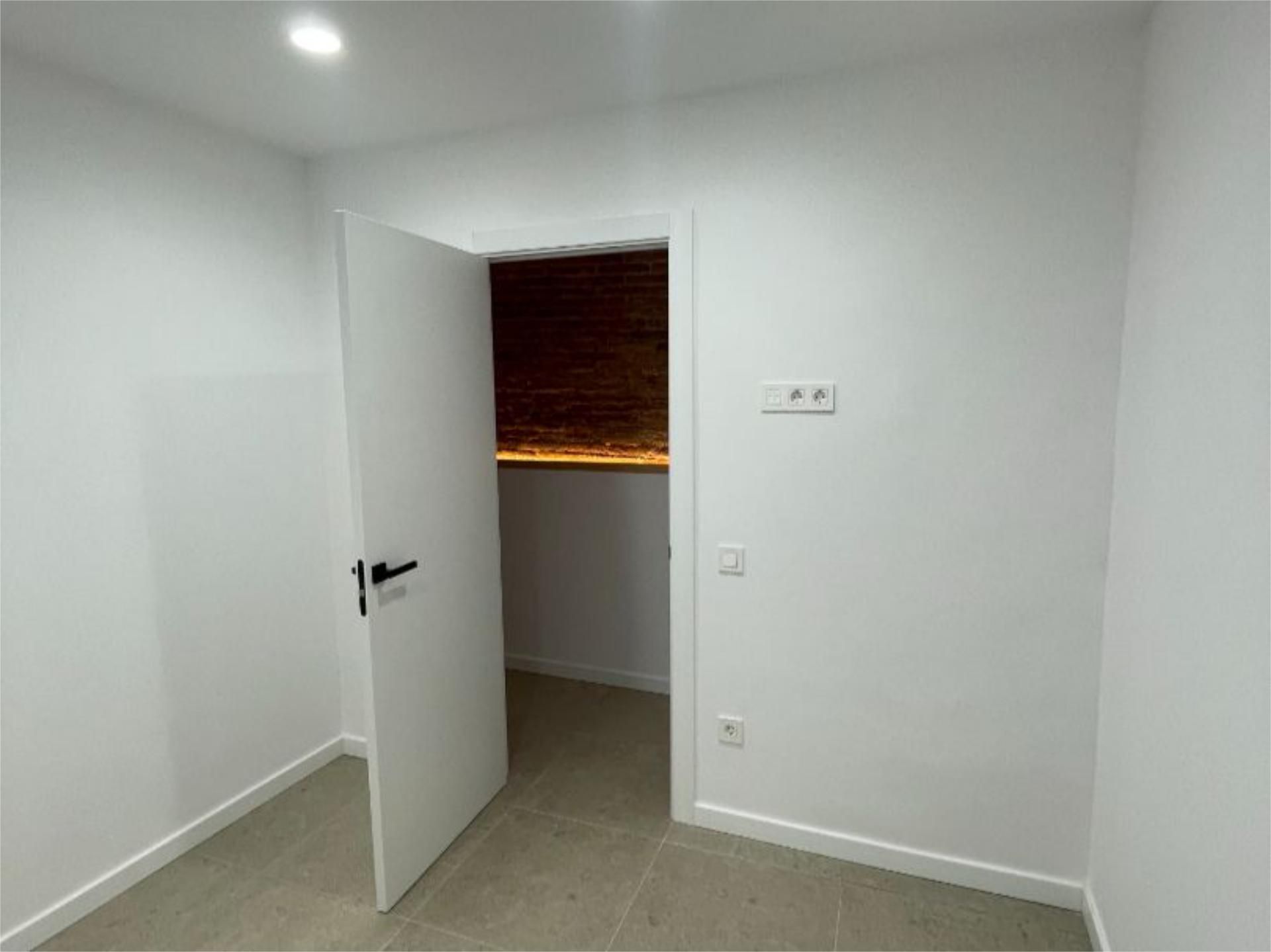 Piso en  Carrer de l'Escola Pia 99 - Foto 14