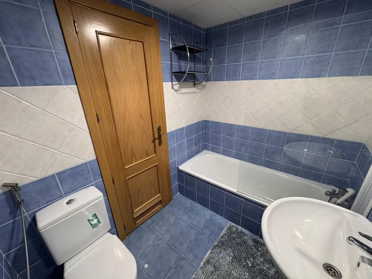 Piso en  Calle Alcaucín 7 - Foto 9