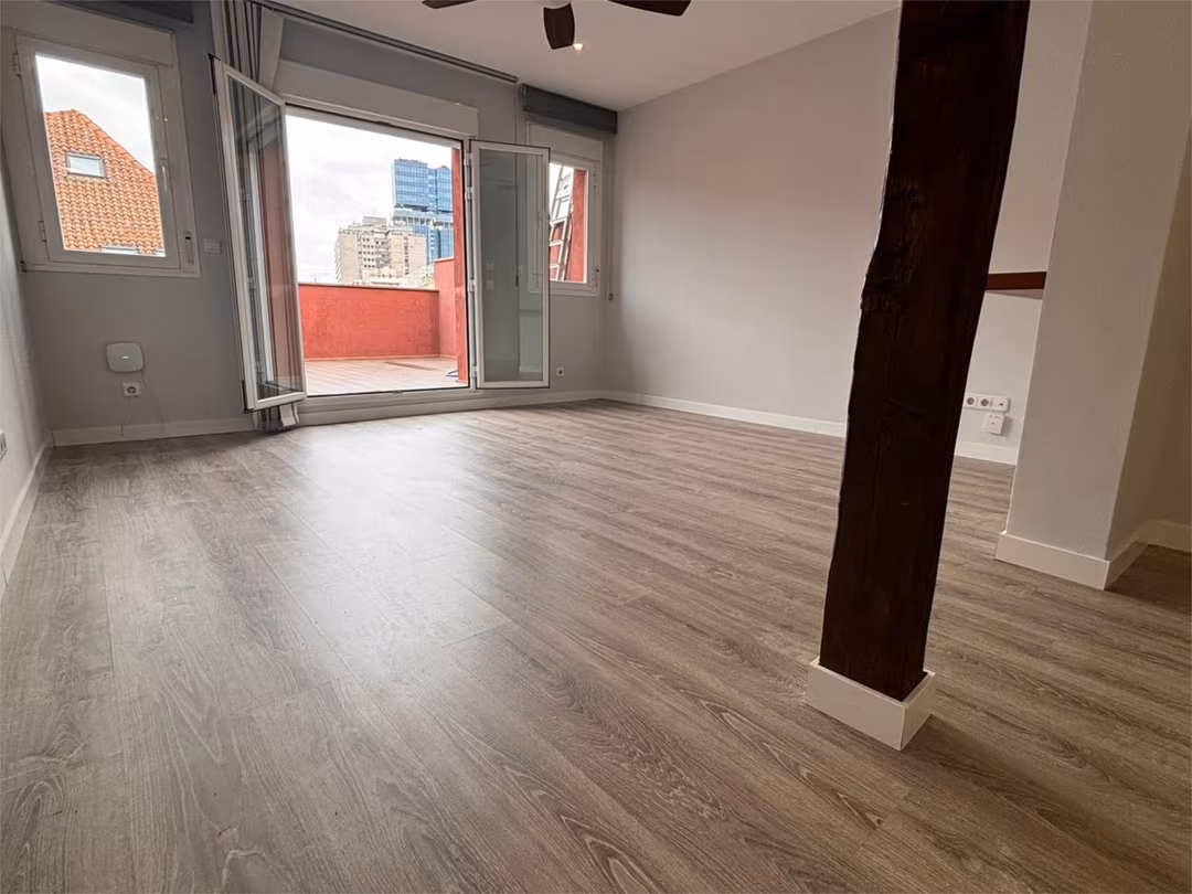 Ático en  Calle del Almirante 20 - Foto 6