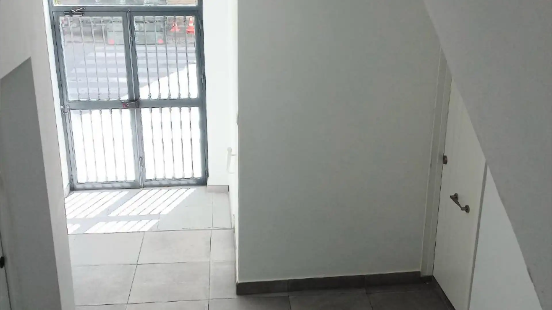 Piso en  Calle Calzada del Arroyo 6 - Foto 2