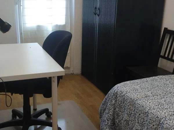 Piso en avenida de Cesáreo Alierta, 101 - Foto 3