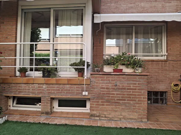 Chalet adosado en Paseo de los Ruiseñores, 38, Ruiseñores - Foto 1