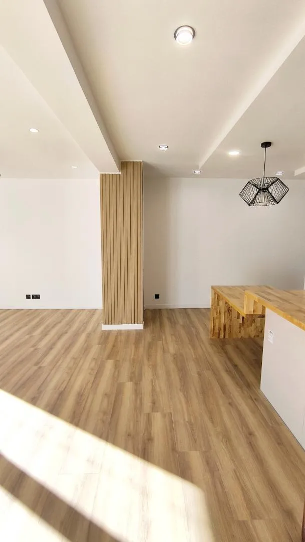 Piso en  Carrer de Gaspar Torrella 9 - Foto 6