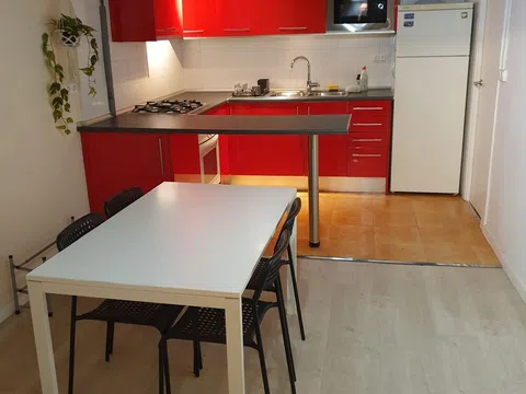 Piso en calle de Cremat Gran i Xic, 1 -3