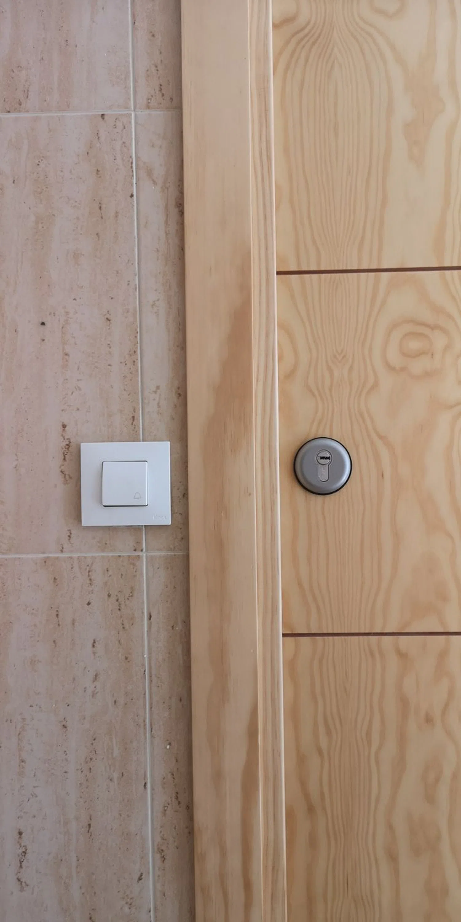 Piso en calle Antonio Gala, 13