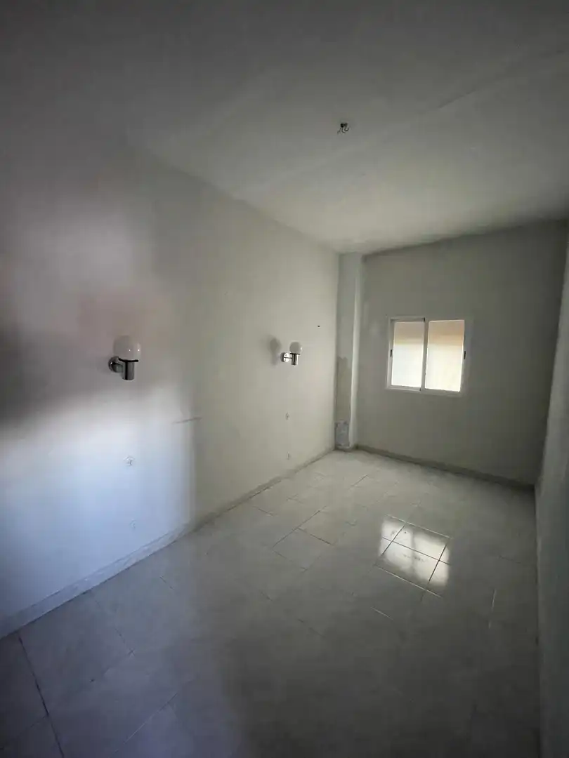 Casa adosada en  Avenida del Ferrocarril 10 - Foto 4