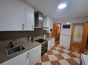 Chalet en  Avenida del Río Boladiez 23 - Foto 8