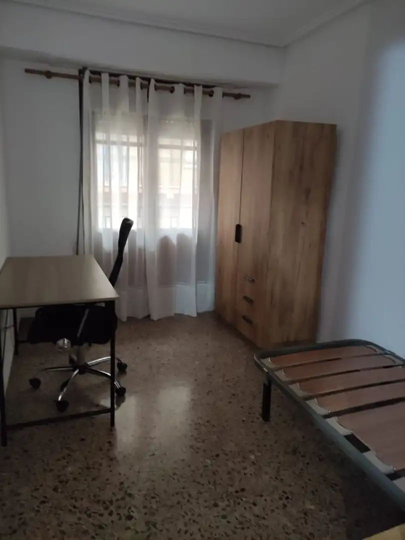 Piso en  Carrer del Reverend José Maria Pinazo - Foto 8