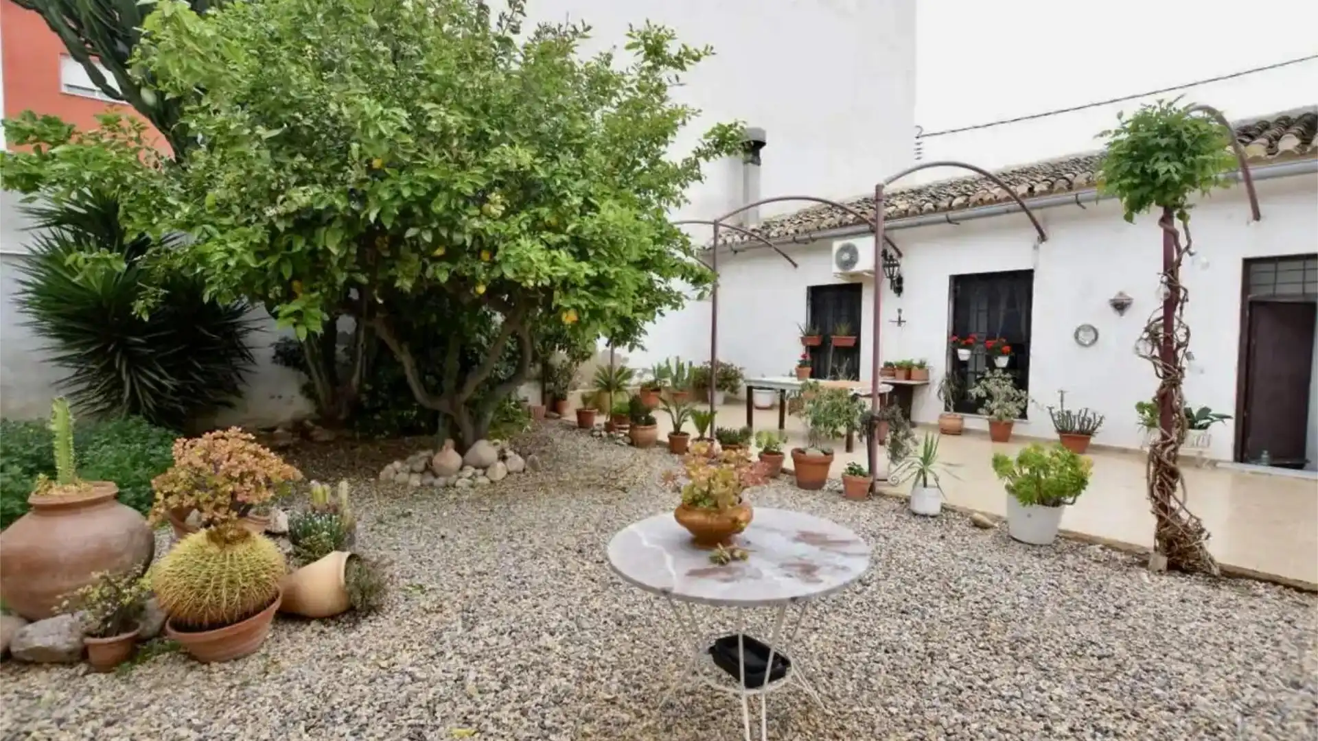 Planta baja en  Calle Maestros Nacionales 1 - Foto 7