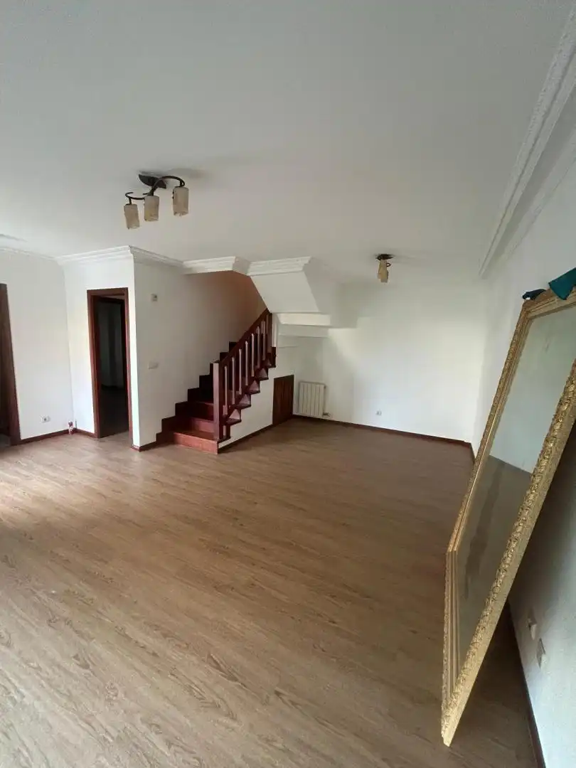 Chalet en  Avenida de Joaquin Fernandez Vallejo 119B - Foto 4